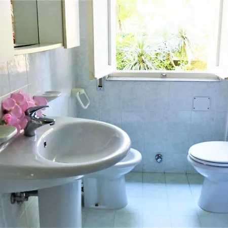 Charming In With Private Terrace Apartamento